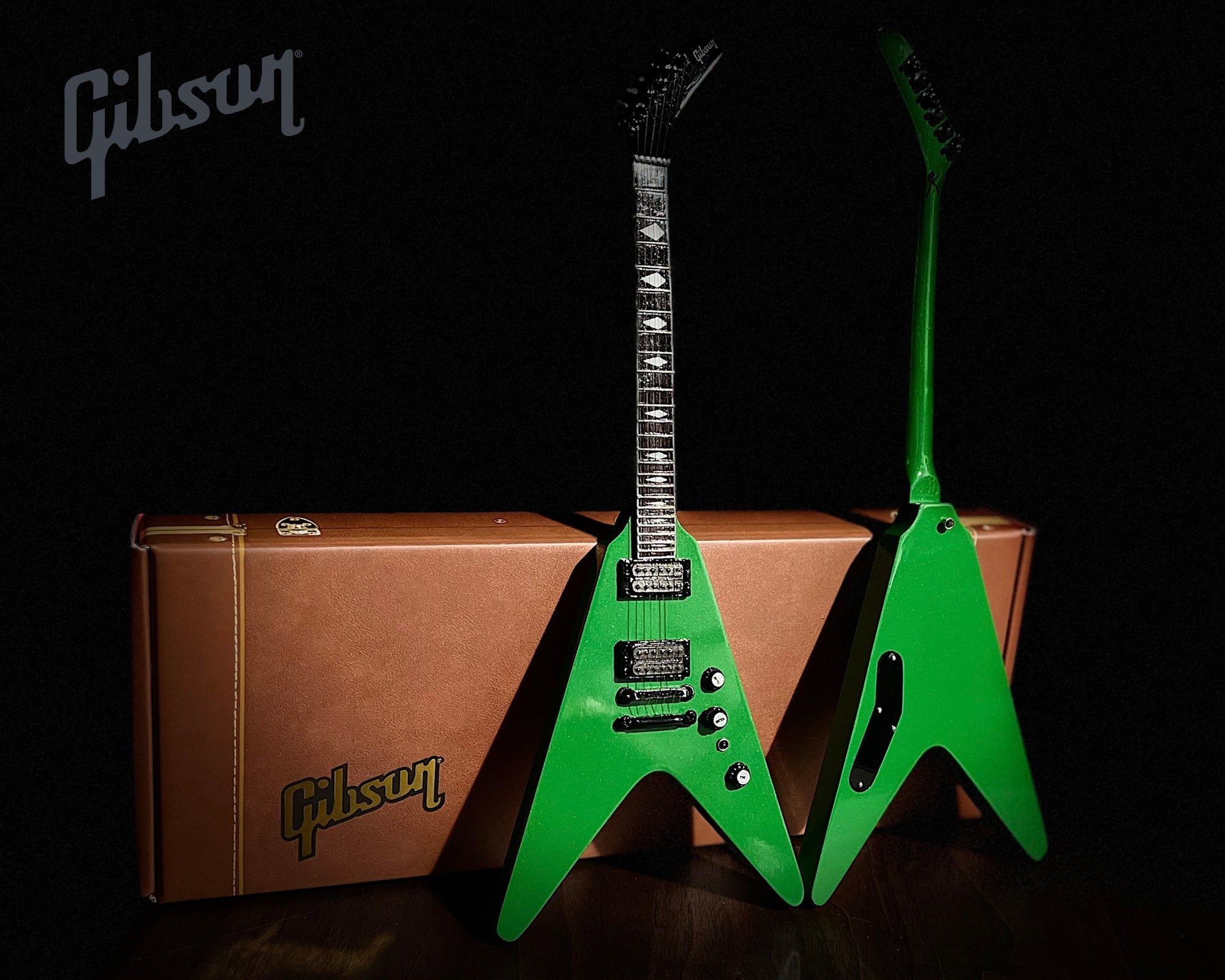 DAVE MUSTAINE GIBSON FLYING V EXP RUST IN PEACE ALIEN TECH GREEN MINI GUITAR MODEL