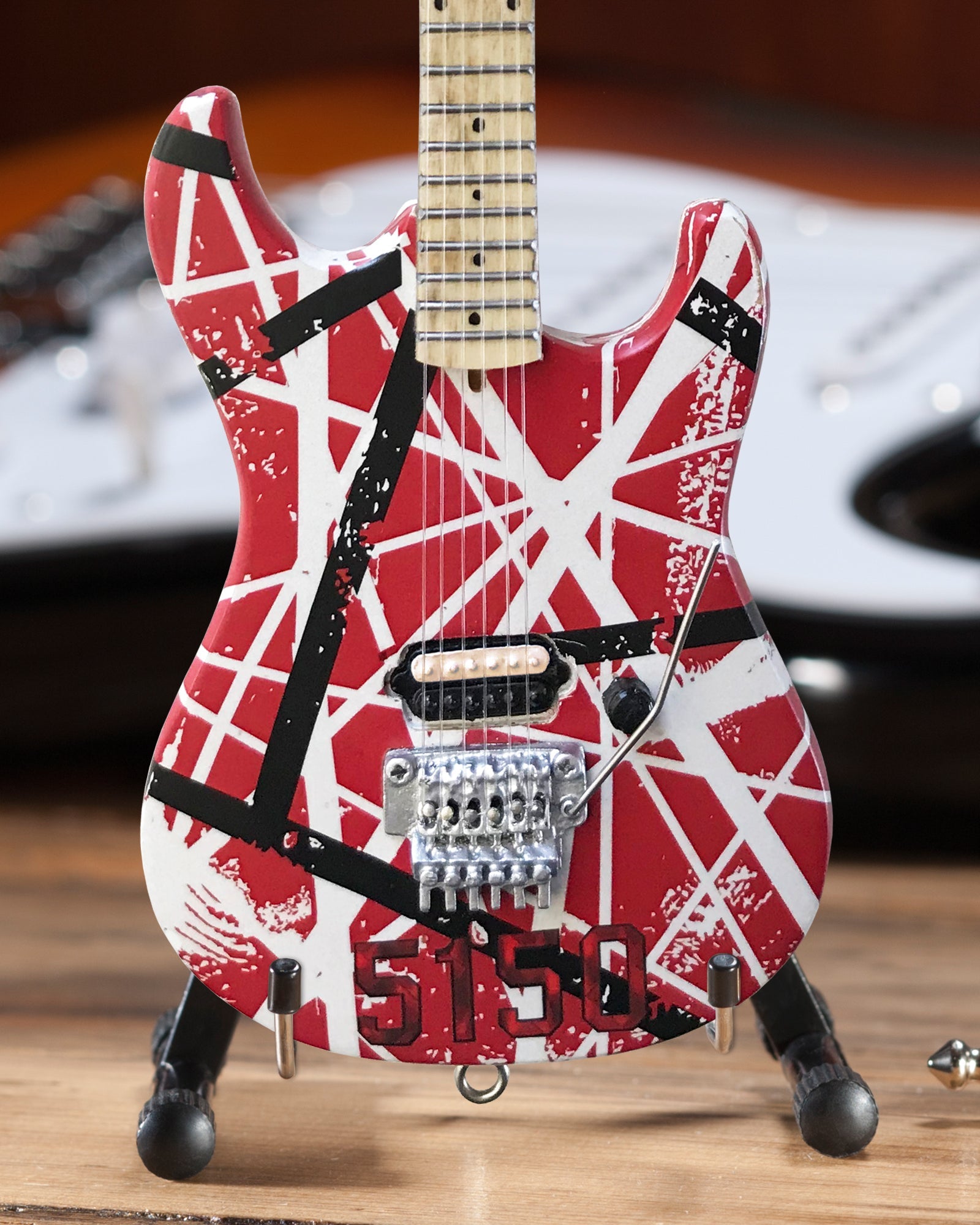 *NEW - EVH 5150 EDDIE VAN HALEN MINI GUITAR REPLICA COLLECTIBLE - OFFICIALLY LICENSED