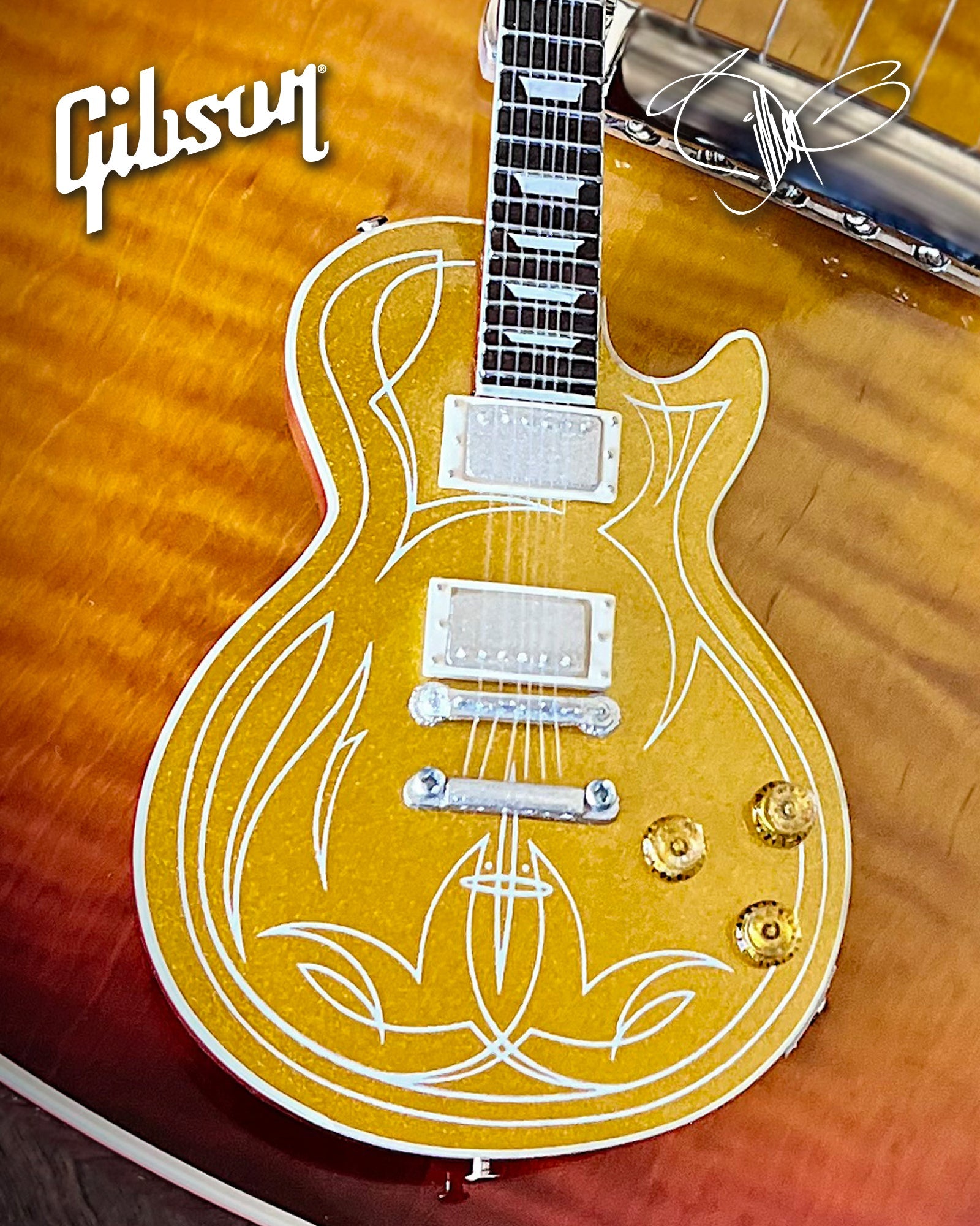 BILLY F GIBBONS "PINSTRIPE" GIBSON LES PAUL GOLDTOP MINI GUITAR MODEL
