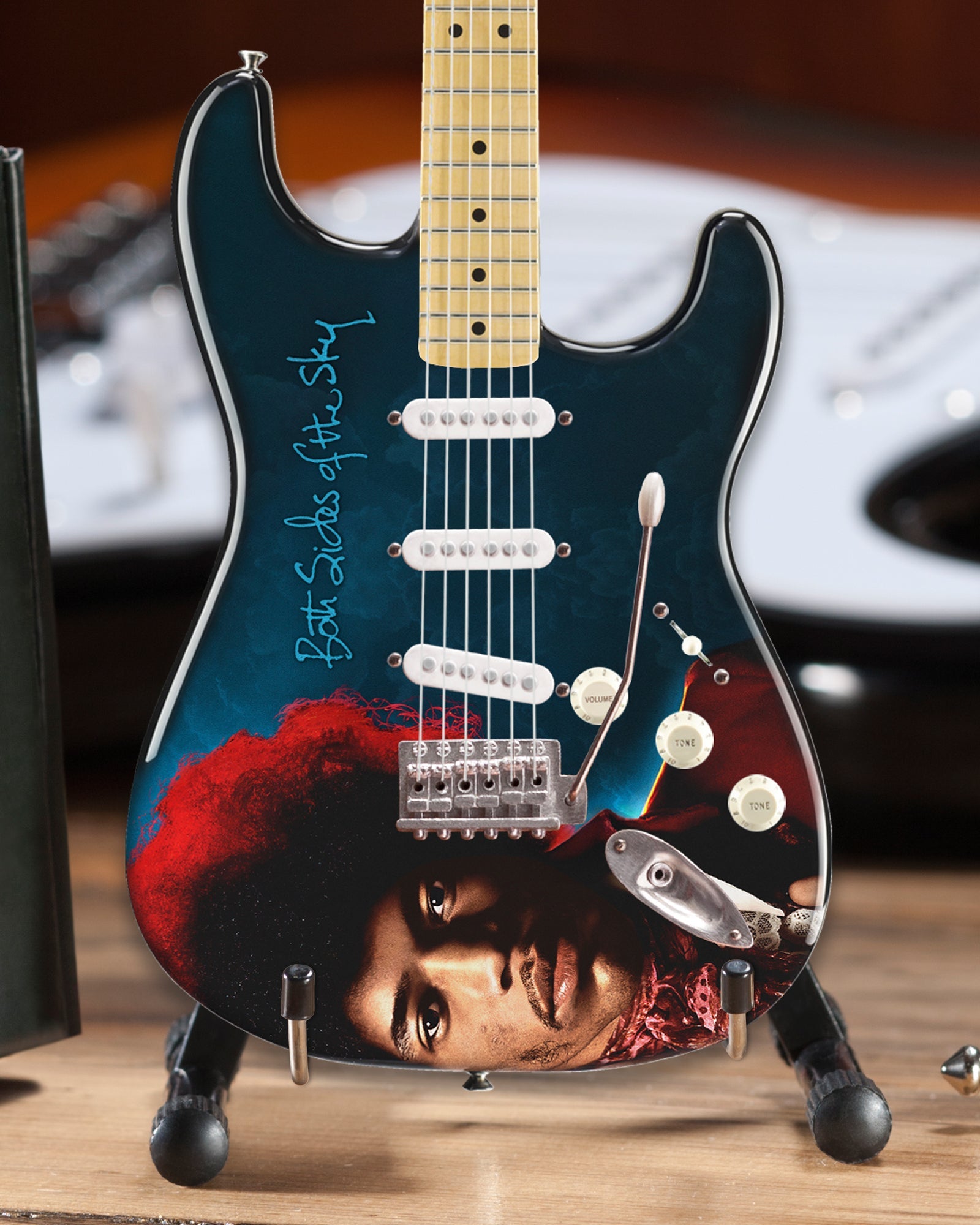 JIMI HENDRIX BOTH SIDES OF THE SKY MINI FENDER™ STRAT™ GUITAR MODEL OFFICIALLY LICENSED