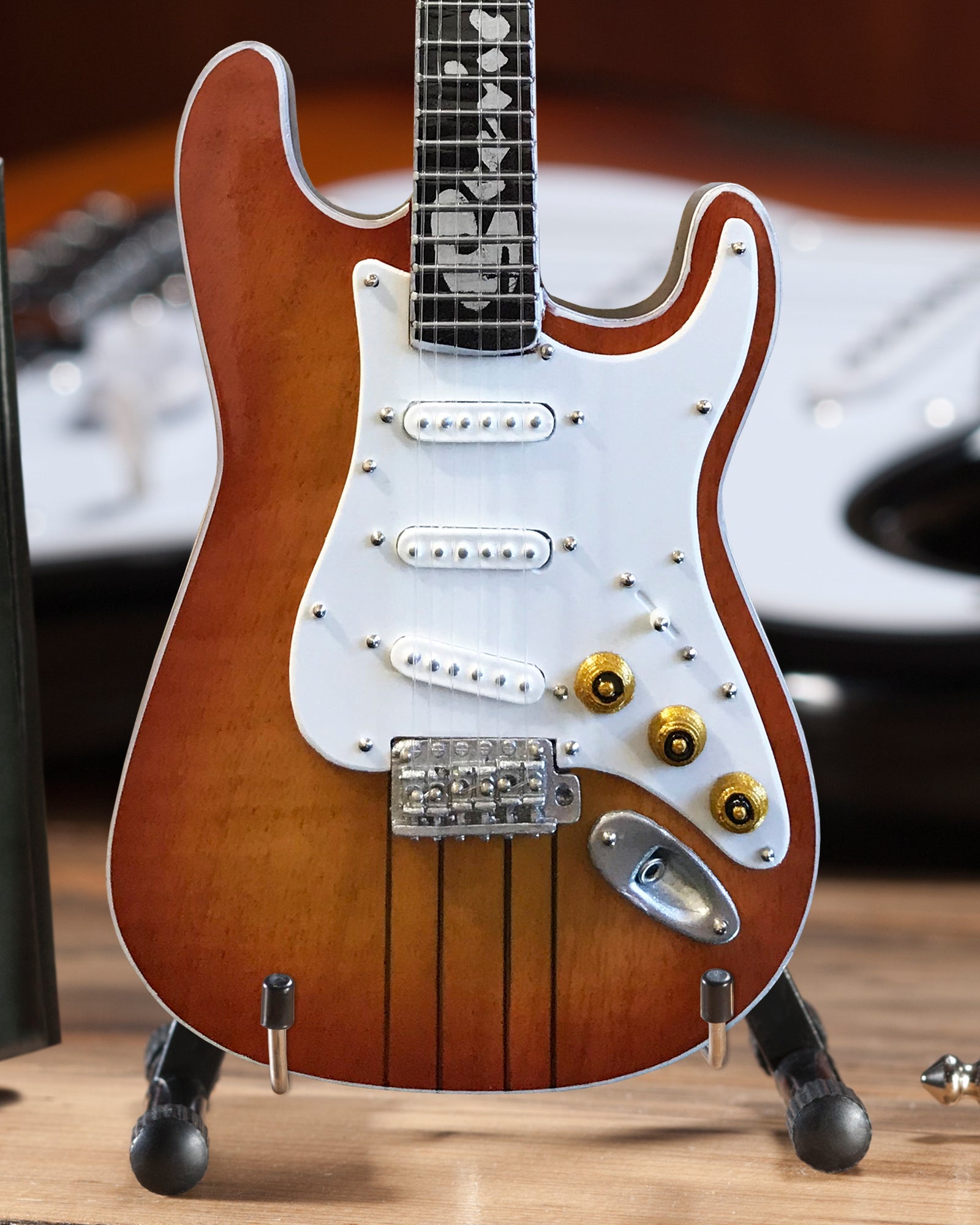 STEVIE RAY VAUGHAN SIGNATURE HAMILTONE MINIATURE GUITAR REPLICA