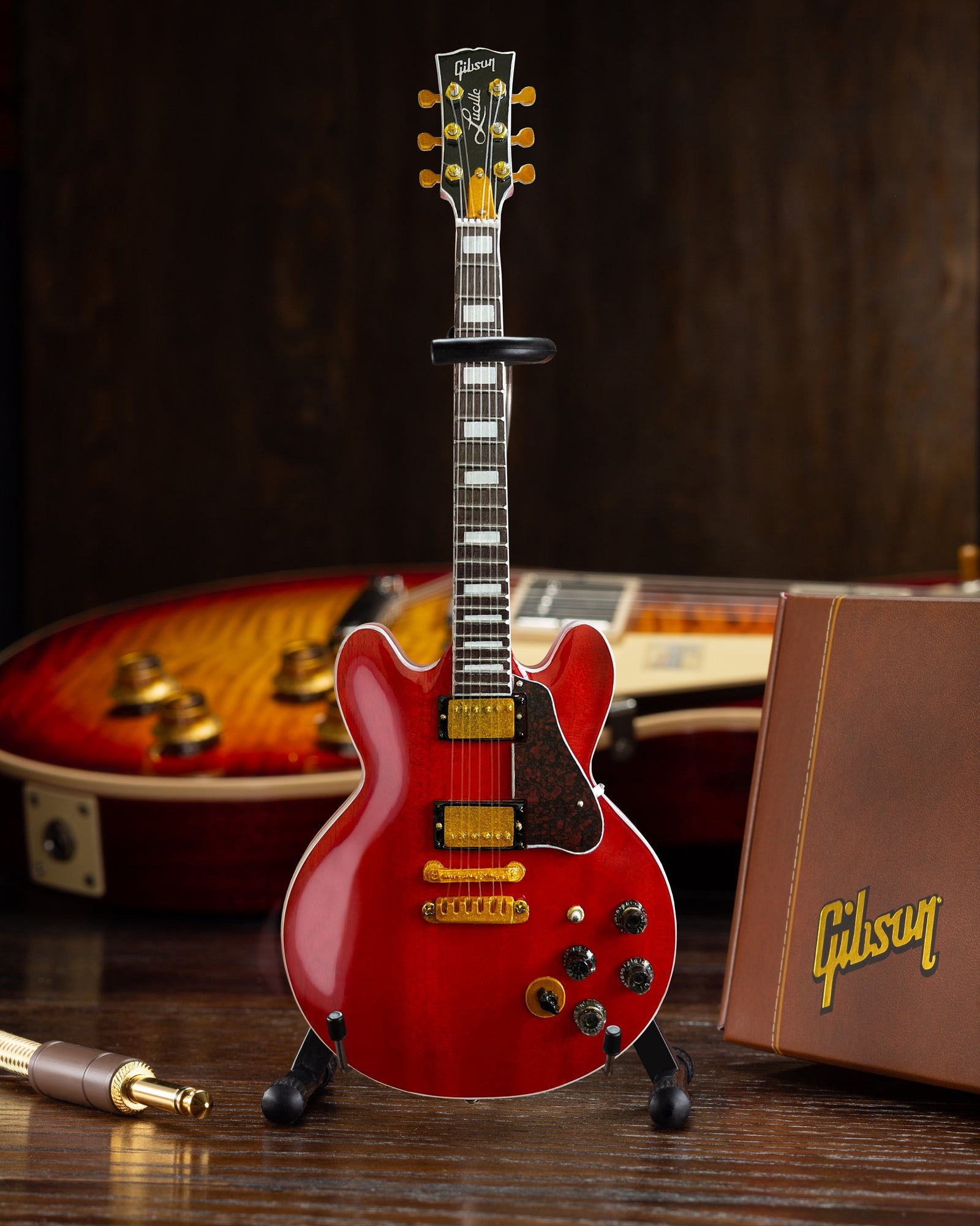 BB KING GIBSON ES-355 LUCILLE CHERRY MINIATURE GUITAR MODEL