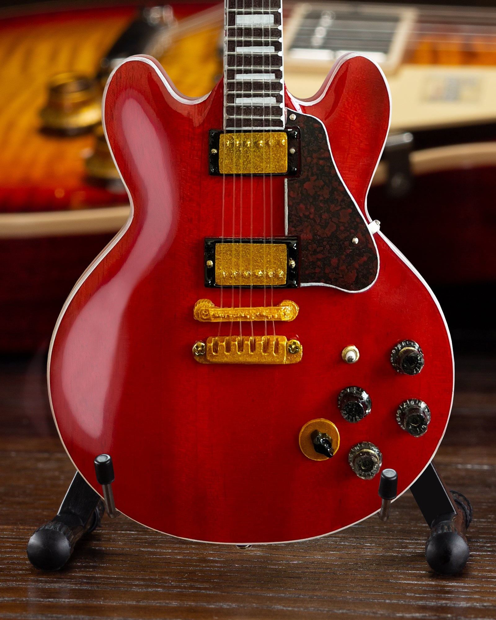 BB KING GIBSON ES-355 LUCILLE CHERRY MINIATURE GUITAR MODEL