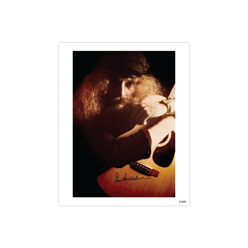 GOLDMINE MAGAZINE: JETHRO TULL – SUMMER 2023 ALT COVER HAND-NUMBERED SLIPCASE + 8"x10" PHOTO PRINT