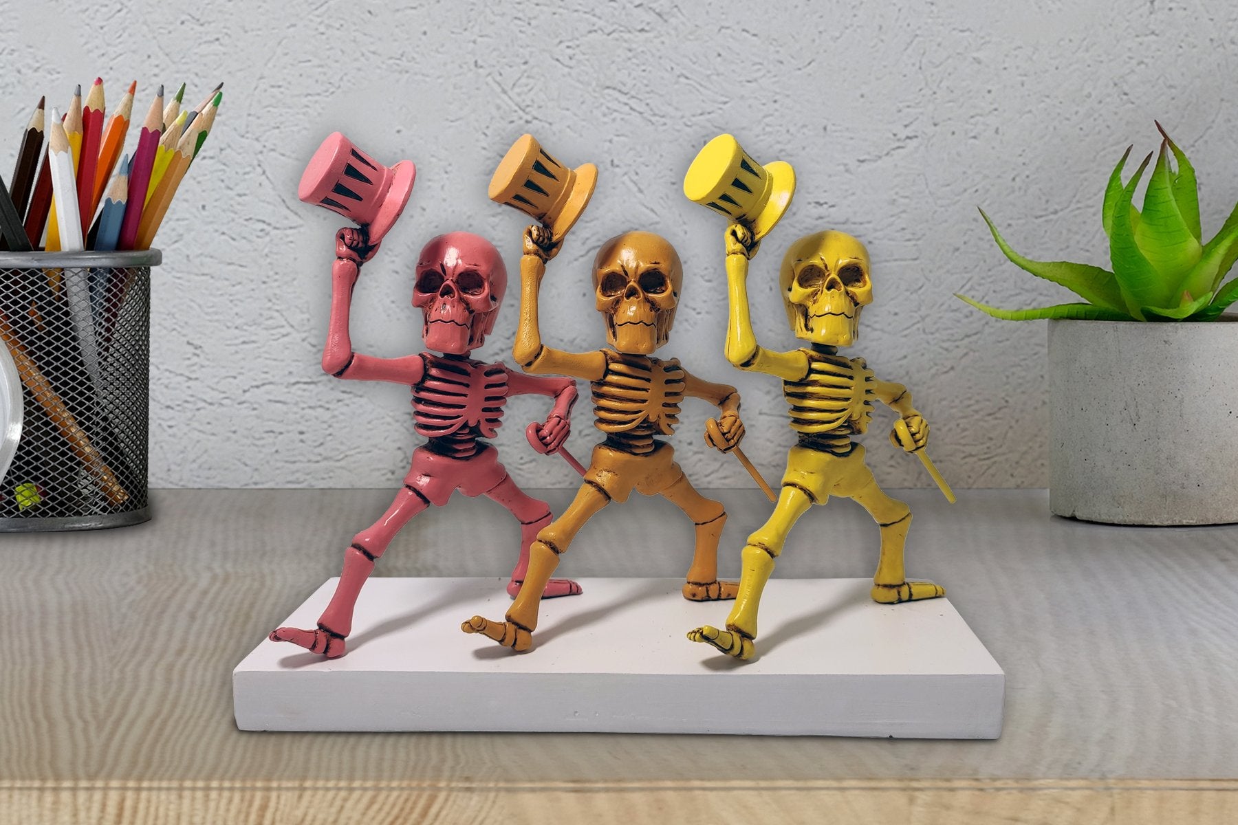 GRATEFUL DEAD SKELTON PINK, ORANGE, YELLOW BOBBLEHEAD